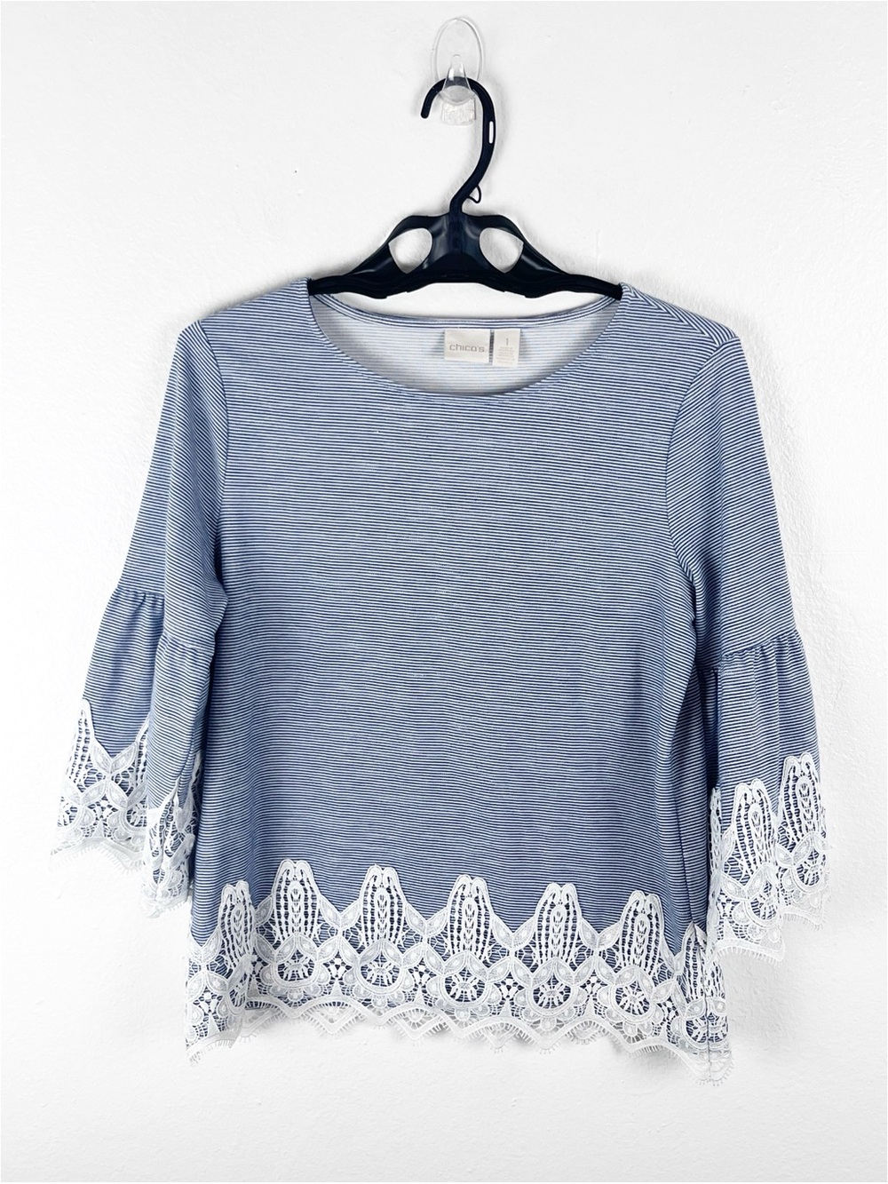 CHICO’S Blue White Striped Lace Trim Bell Sleeve Top Size Medium Nautical Preppy